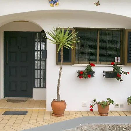 Hotel Ocean View End Town House 2 Bed Shared Pool