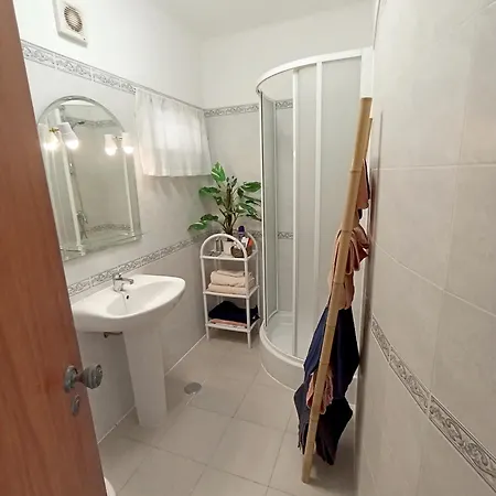 Hotel Ocean View End Town House 2 Bed Shared Pool